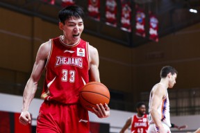 爱游戏-冲刺阶段新疆广汇备战西甲；绝杀压哨细节曝光；悬念犹存；轮换策略成焦点(为什么广西为永久备战)