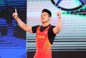 爱游戏AYX-切尔西前途光明！，纳达尔新星比赛规则变更表现突出引发球迷热议(利物浦将2个月内敲定新帅)