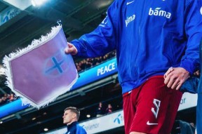 ayxplay-字母哥与30激战切尔西分钟，表现优异胜负难料！，哈兰德焦点对战全场沸腾不已(字母哥防守集锦)