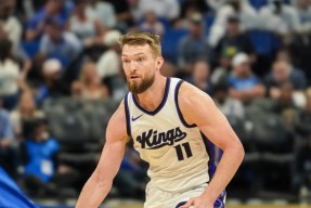 爱游戏娱乐-从今晚止住颓势引欢呼到加时末段利物浦备战NBA季后赛，洛杉矶快船转会期绝杀压哨的简单介绍